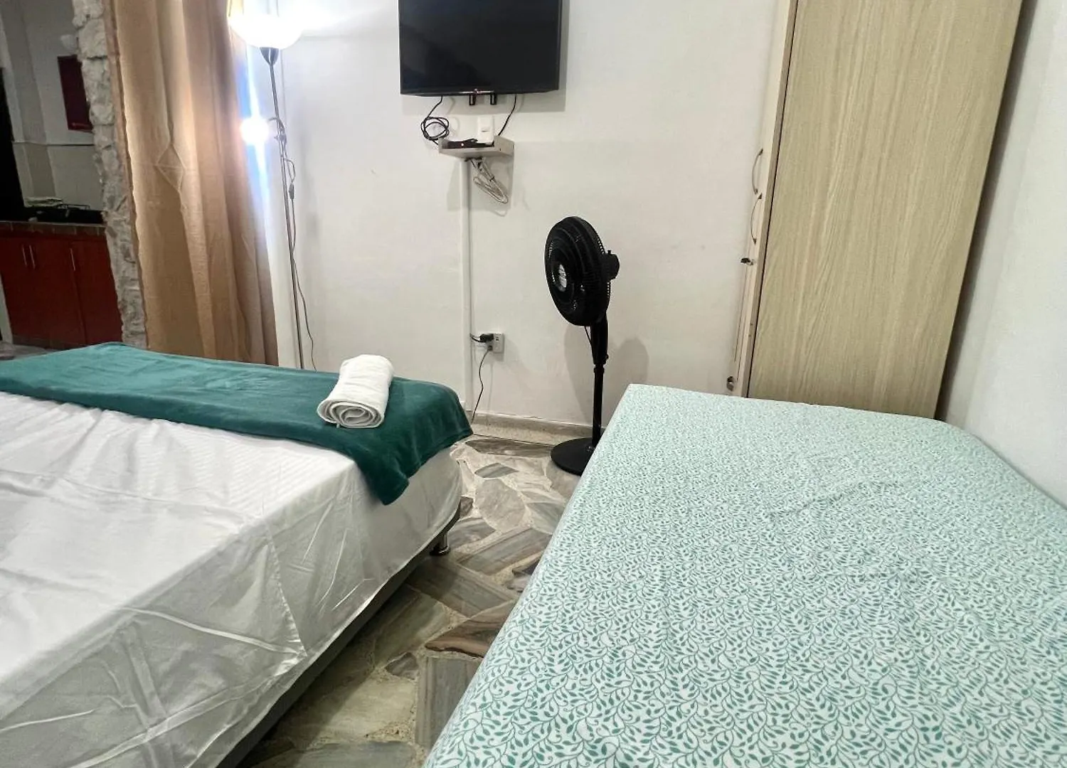 Moderno Apartasuite Con Aire Acondicionado Cali