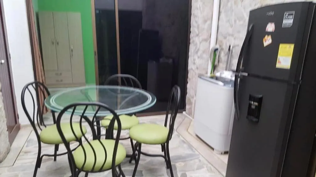 Moderno Apartasuite Con Aire Acondicionado Cali